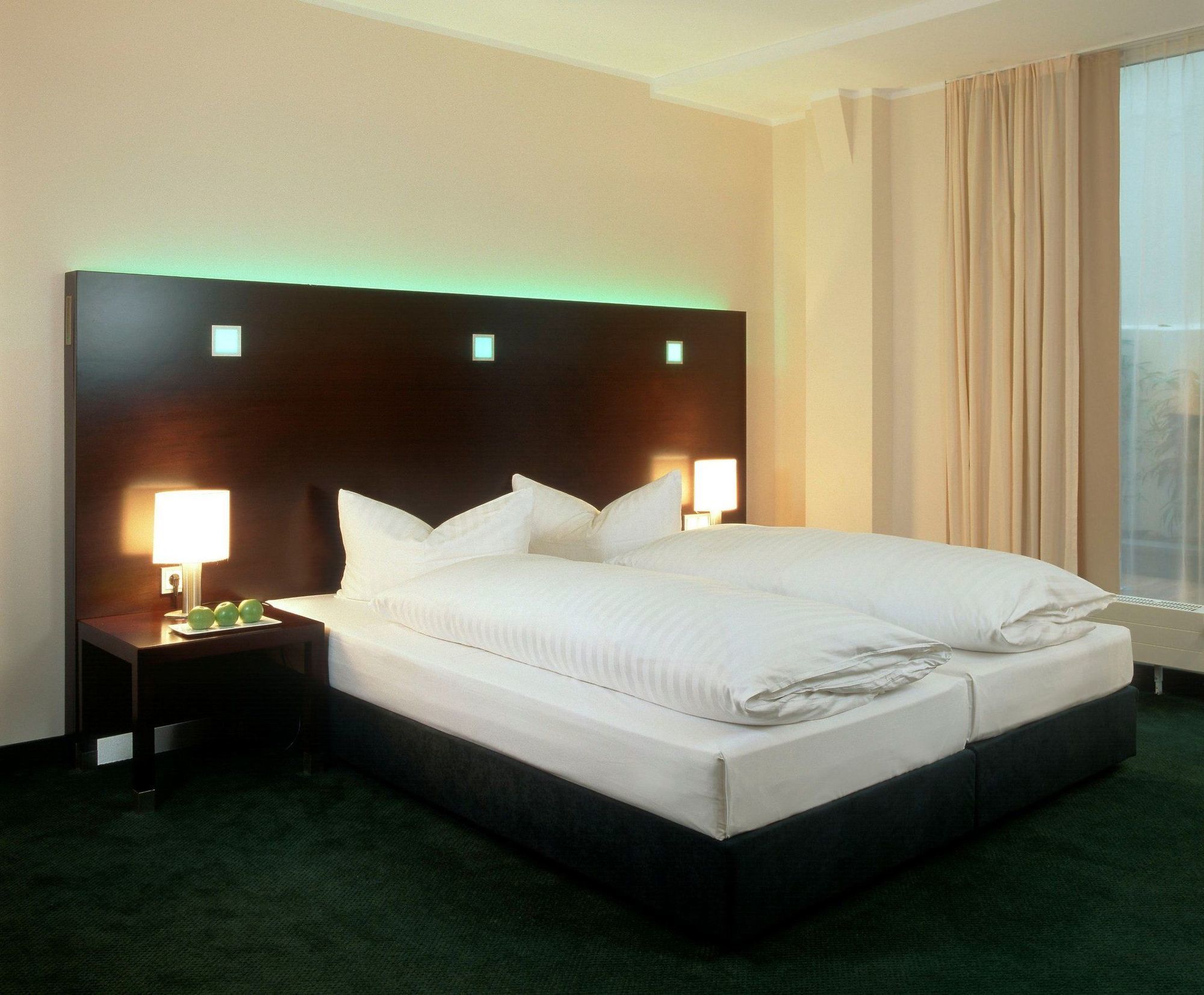Flemings Conference Hotel Frankfurt Франкфурт на Майн Стая снимка