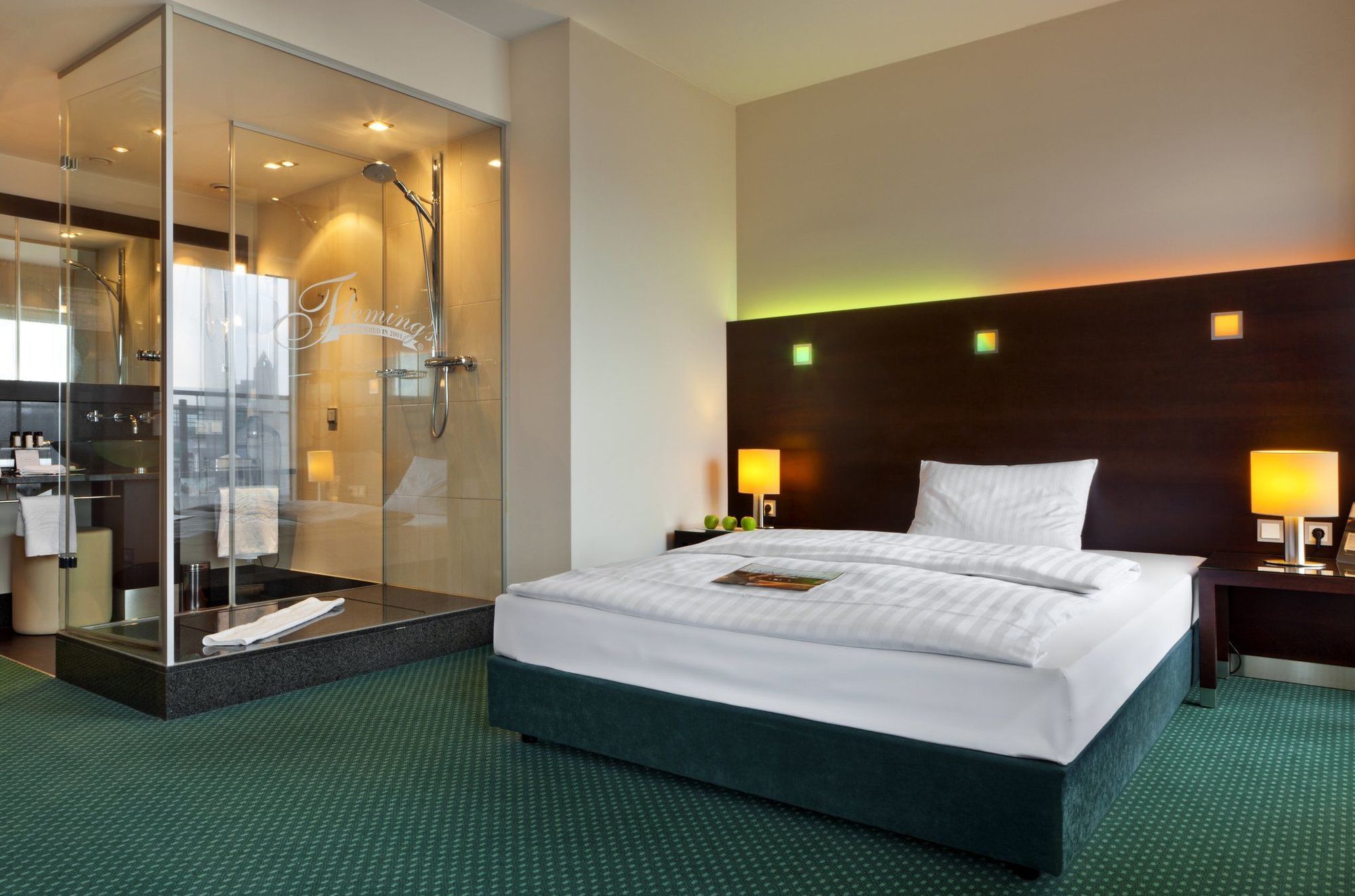 Flemings Conference Hotel Frankfurt Франкфурт на Майн Екстериор снимка