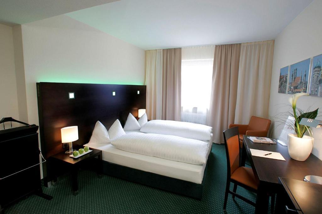 Flemings Conference Hotel Frankfurt Франкфурт на Майн Стая снимка